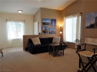 Photo #3: 2088254 Listing