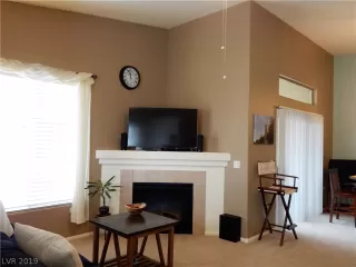 Photo #4: 2088254 Listing