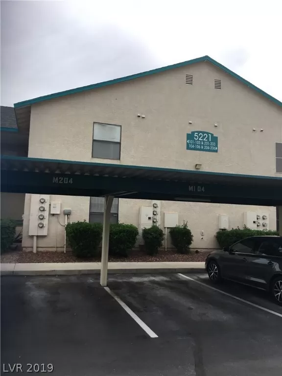 MLS: 2088256 Condo For Sale