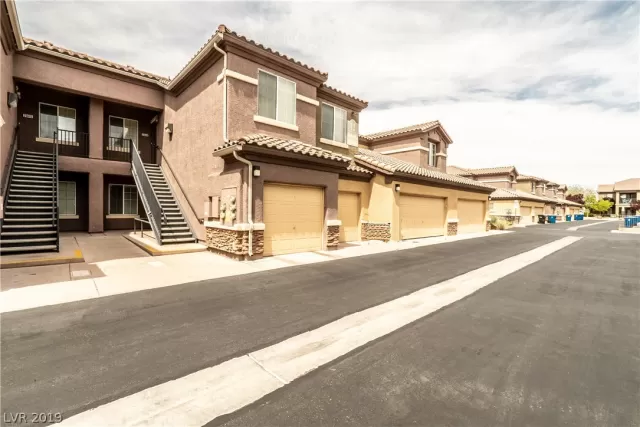 MLS: 2088273 Condo For Sale