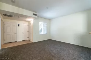 Photo #5: 2088273 Listing