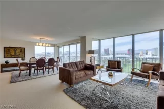 Photo #2: 2088295 Listing