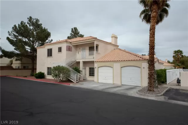 MLS: 2088397 Condo For Sale