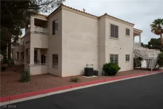 Photo #2: 2088397 Listing