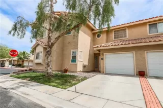 Photo #1: 2088461 Listing 