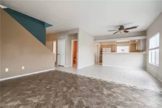 Photo #4: 2088461 Listing 