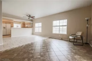 Photo #5: 2088461 Listing 