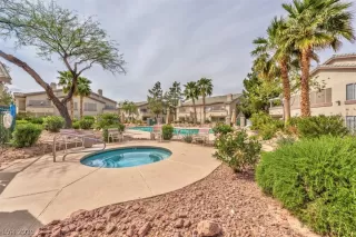 Photo #1: 2088488 Listing