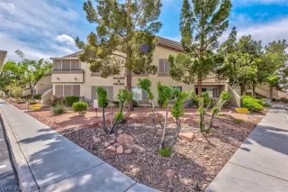 Photo #3: 2088488 Listing