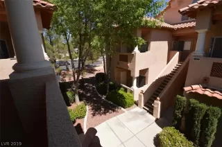 Photo #5: 2088491 Listing 