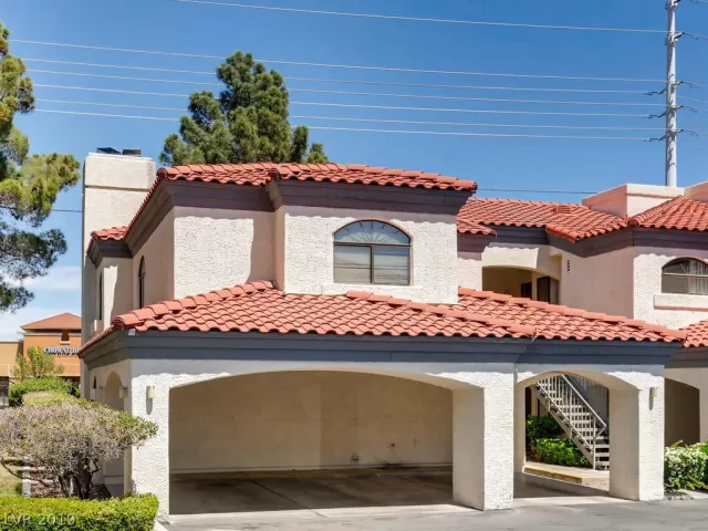 MLS: 2088524 Condo For Sale