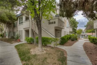 Photo #1: 2088542 Listing