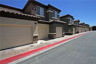 Photo #2: 2088557 Listing