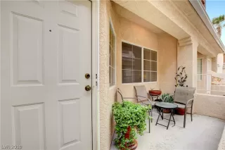 Photo #2: 2088610 Listing 