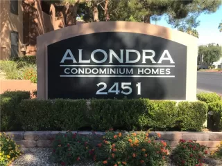 Photo #1: 2088641 Listing