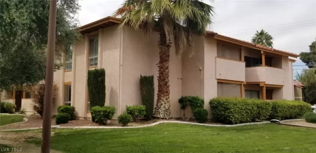 MLS: 2088652 Condo For Sale