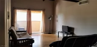 Photo #1: 2088652 Listing