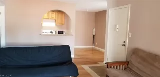 Photo #2: 2088652 Listing