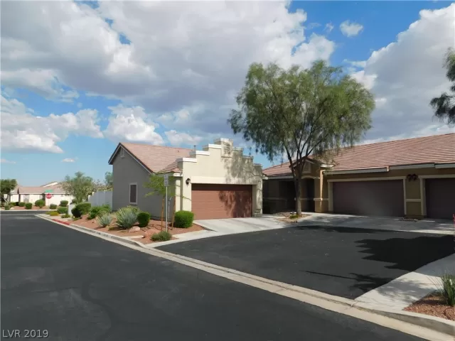 MLS: 2088715 Condo For Sale