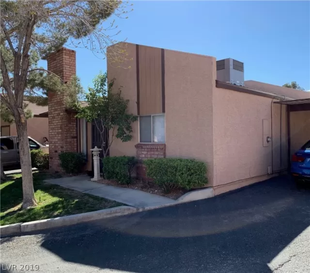 MLS: 2088717 Condo For Sale