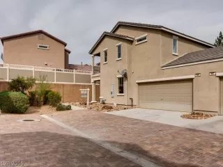 Photo #1: 2088727 Listing