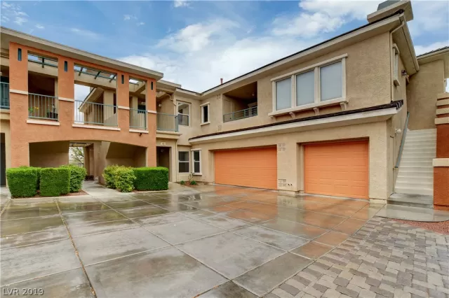 MLS: 2088746 Condo For Sale