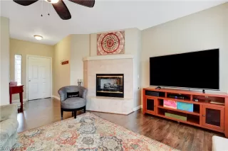 Photo #4: 2088746 Listing 