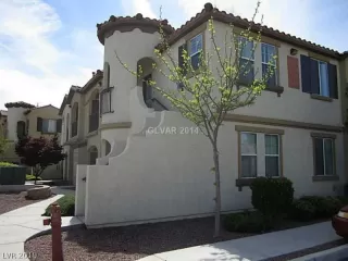 Photo #1: 2088747 Listing