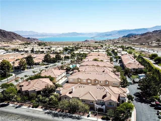 MLS: 2088769 Condo For Sale