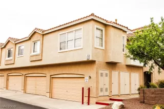 Photo #4: 2088769 Listing