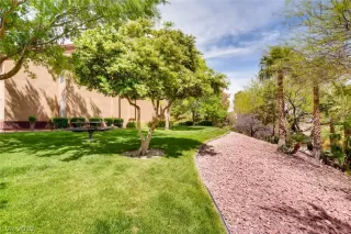 Photo #1: 2088792 Listing