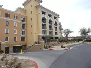 Photo #2: 2088827 Listing 