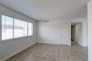 Photo #2: 2088857 Listing 