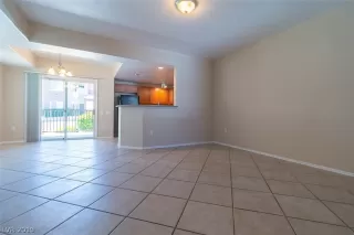 Photo #4: 2088901 Listing 