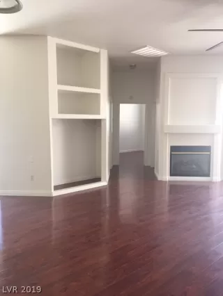 Photo #2: 2088912 Listing 