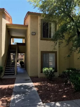 Photo #1: 2088934 Listing 