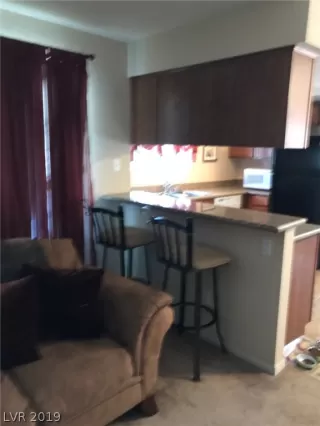 Photo #5: 2088934 Listing 