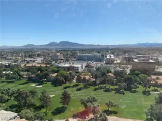 Photo #6: 2089035 Listing