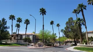 Photo #2: 2089039 Listing