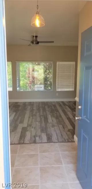 Photo #5: 2089074 Listing