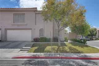 Photo #1: 2089114 Listing