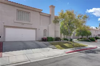 Photo #2: 2089114 Listing
