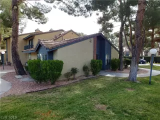 Photo #2: 2089138 Listing 