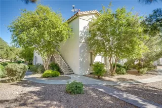 Photo #1: 2089139 Listing