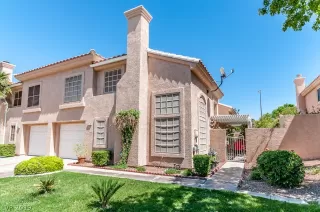Photo #1: 2089161 Listing 