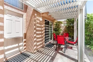 Photo #2: 2089161 Listing 