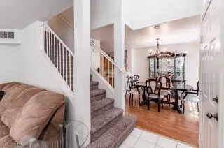 Photo #6: 2089161 Listing 