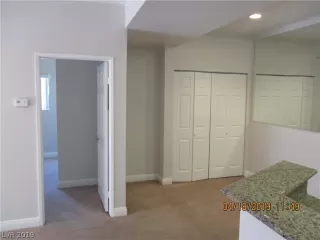 Photo #6: 2089255 Listing 