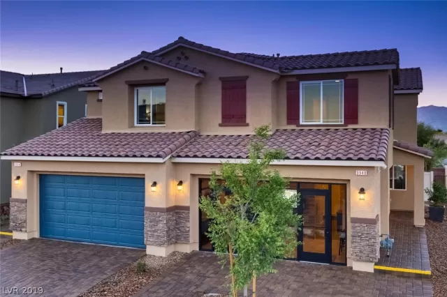 MLS: 2089301 Condo For Sale