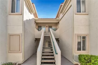 Photo #1: 2089440 Listing 